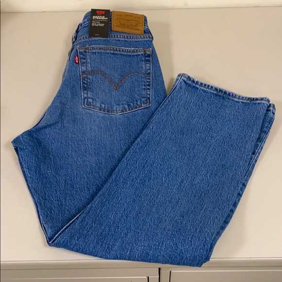 🔥🔥🔥NEW Levi’s Premium Wedgie Fit Straight Jeans - Picture 9 of 13